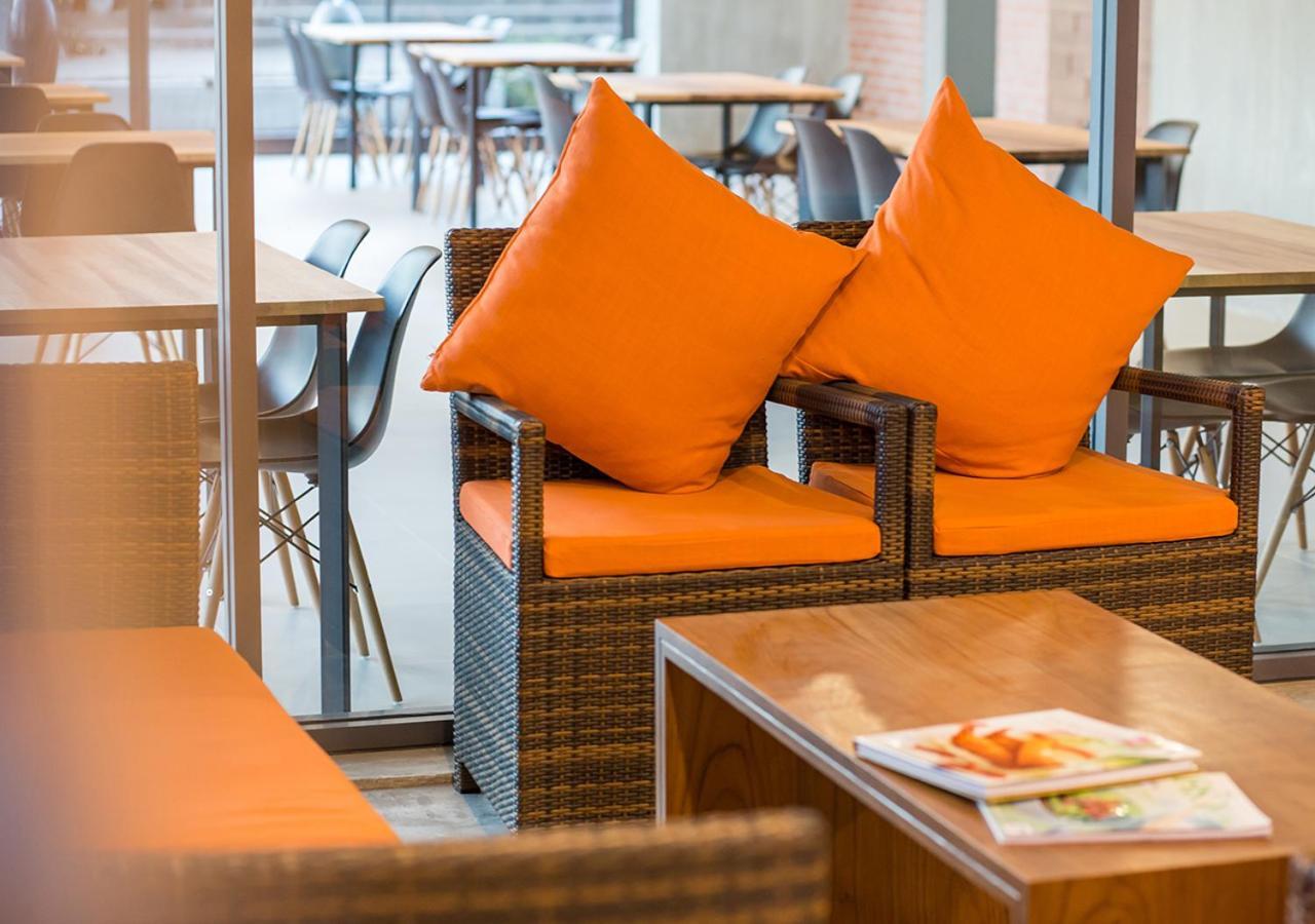 B2 Udon Thani Boutique And Budget Hotel Екстериор снимка